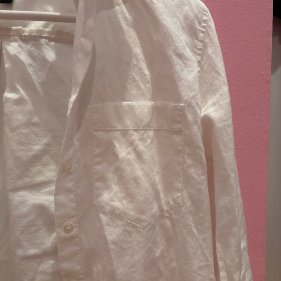Banana Republic women’s white Button-down shirt - Picture 3 of 5